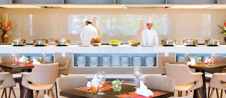 Фото отеля Novotel Phuket City Phokeethra