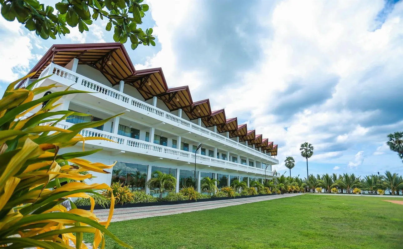 JKAB Beach Resort фото 1