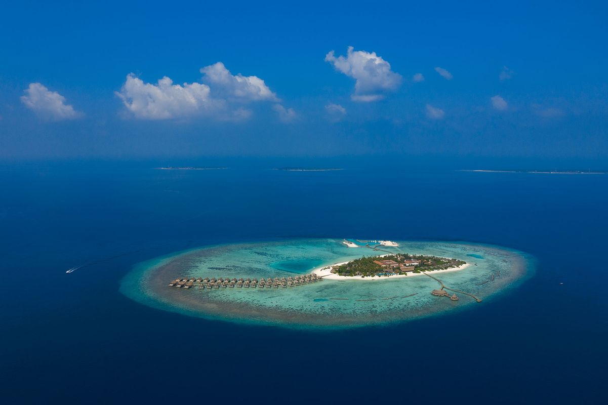 Emerald Faarufushi Resort & Spa фото 78