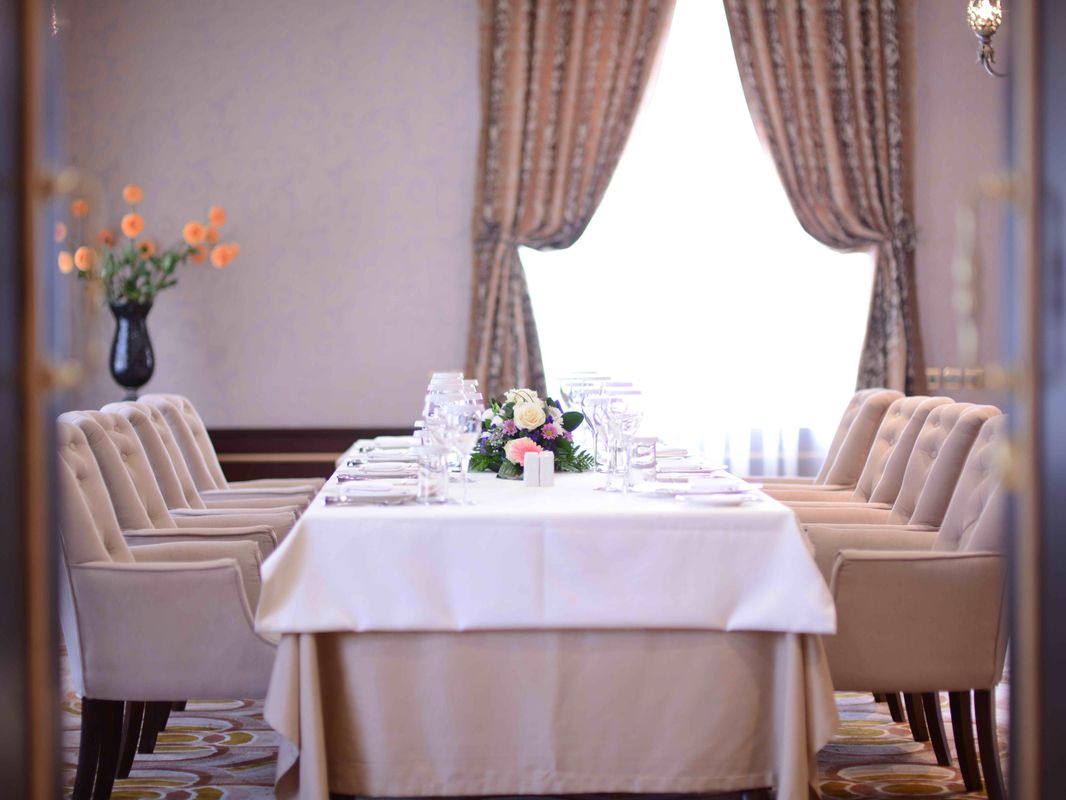 Lotte City Hotel Tashkent Palace фото 3