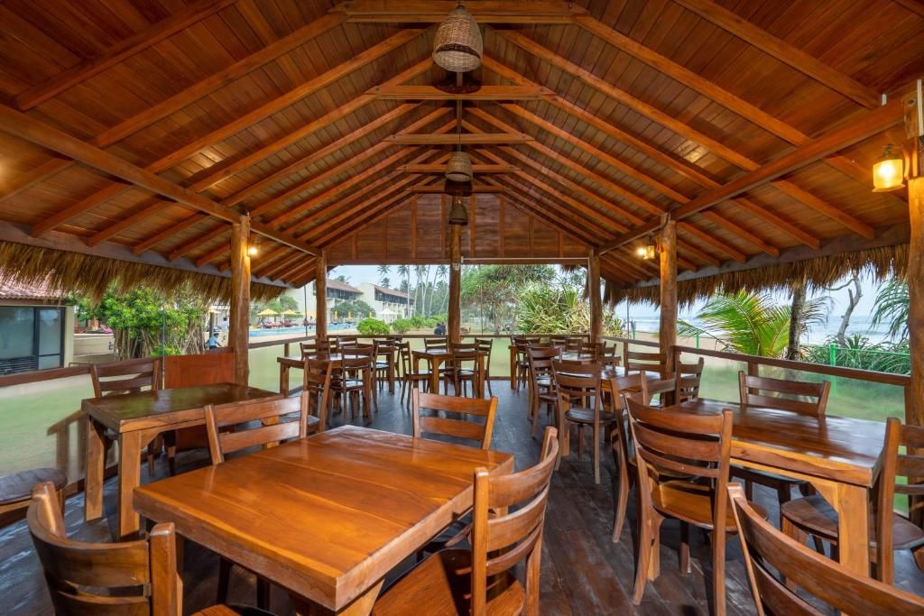 Grand Beach Wadduwa By Wijaya Leisure фото 93