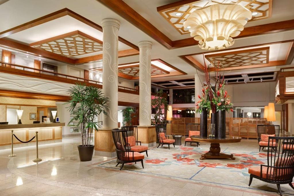 Hilton Waikiki Beach Hotel фото 23
