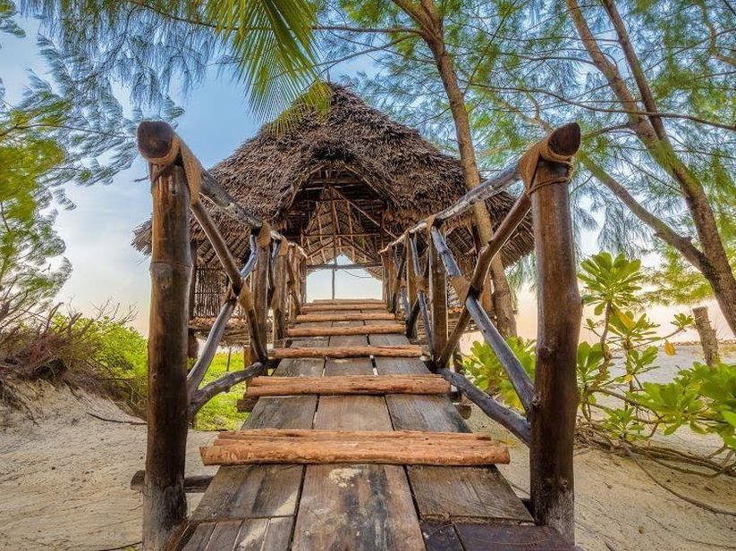 Hakuna Majiwe Beach Lodge фото 35