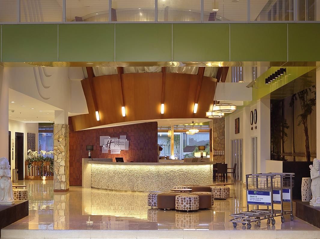 Holiday Inn Express Bali Raya Kuta фото 22