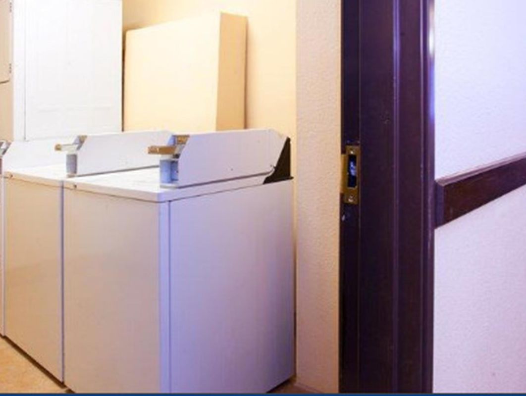 Best Western McCarran Inn фото 28