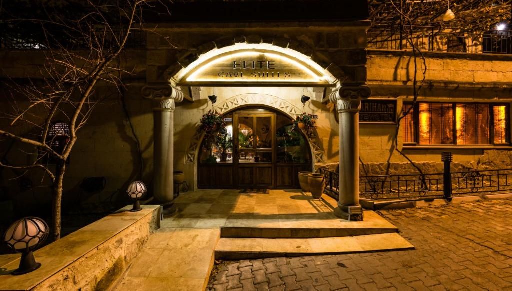 Elite Cave Suites фото 17