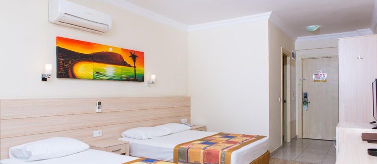 Фото отеля Gardenia Beach Hotel
