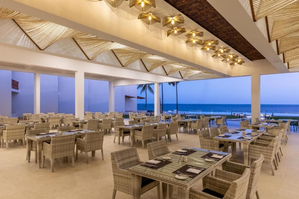 Bamburi Beach Hotel фото 32