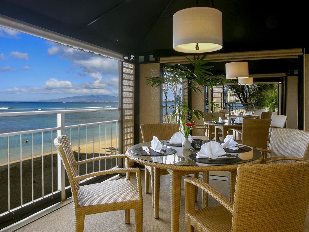 The New Otani Kaimana Beach Hotel фото 17