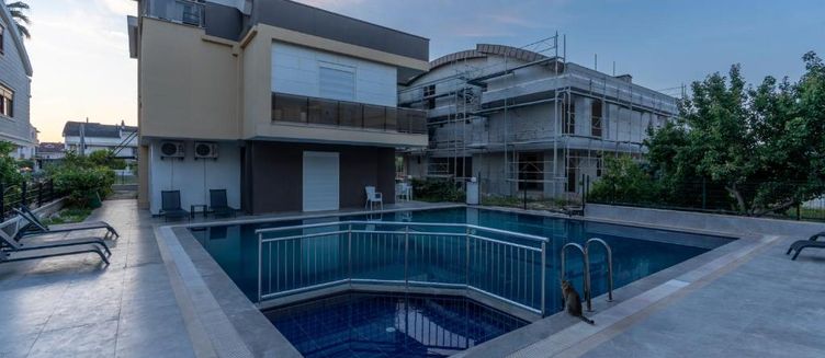 Фото отеля Lara Beach Homes