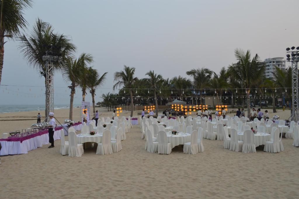 Holiday Beach Danang Hotel & Spa фото 68