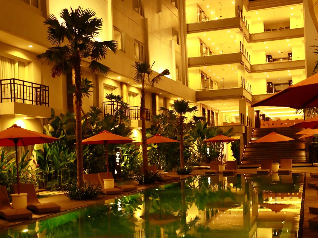 B Hotel Bali & Spa фото 15
