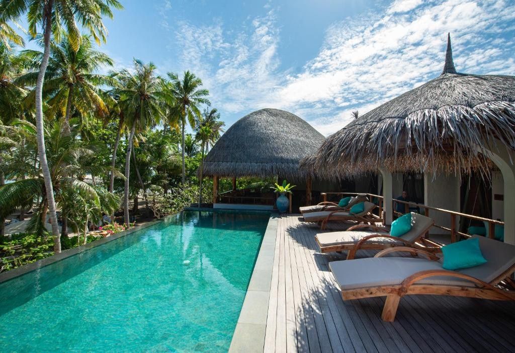 Island Luxury Boutique Hotel - Fulhadhoo фото 0