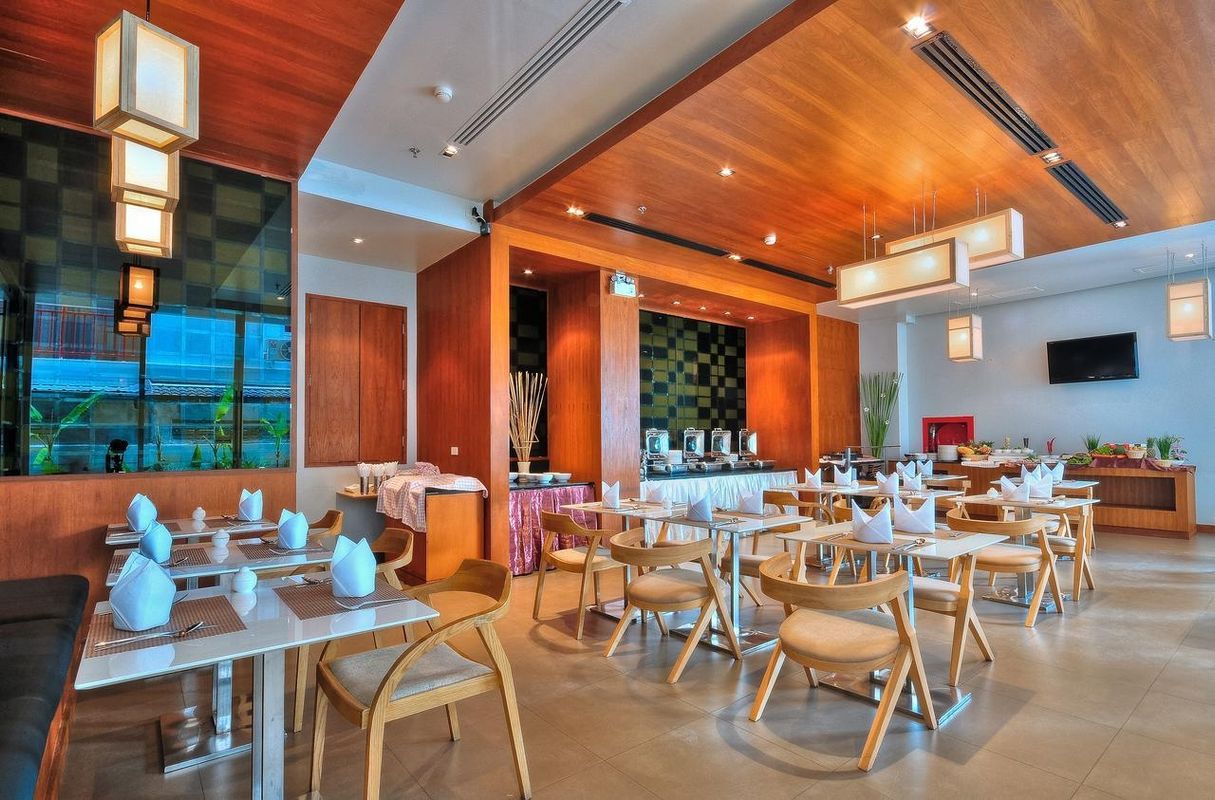 The Ashlee Heights Patong Hotel & Suites фото 6
