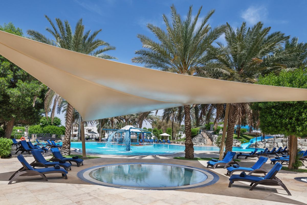 Radisson Blu Hotel & Resort, Al Ain фото 7