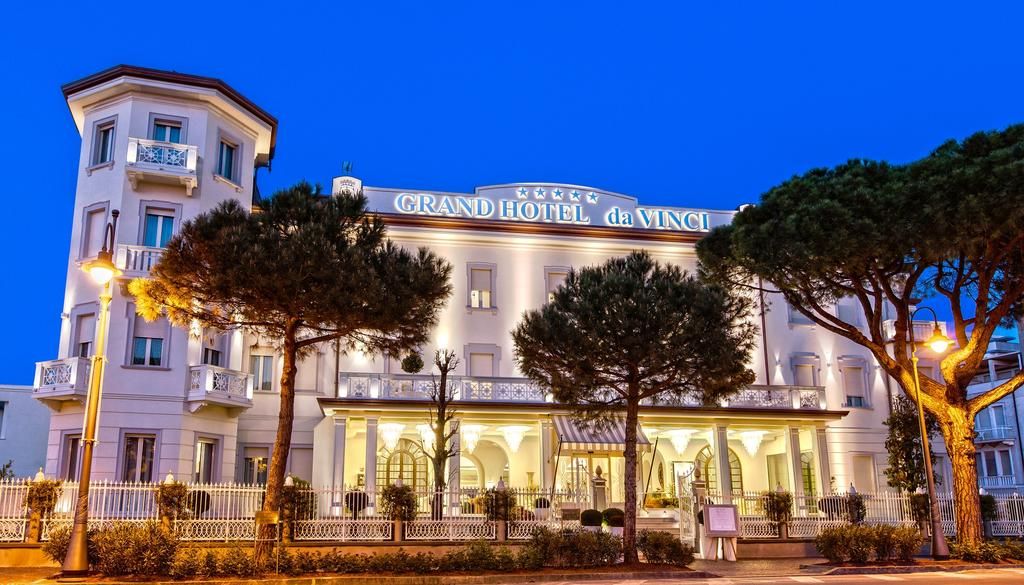 Grand Hotel Leonardo Da Vinci фото 0