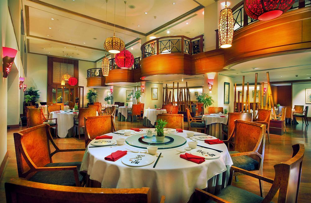 Four Seasons Hotel Jakarta фото 31