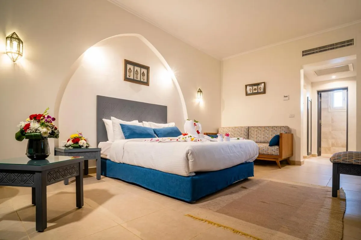 Club Reef Resort фото 4