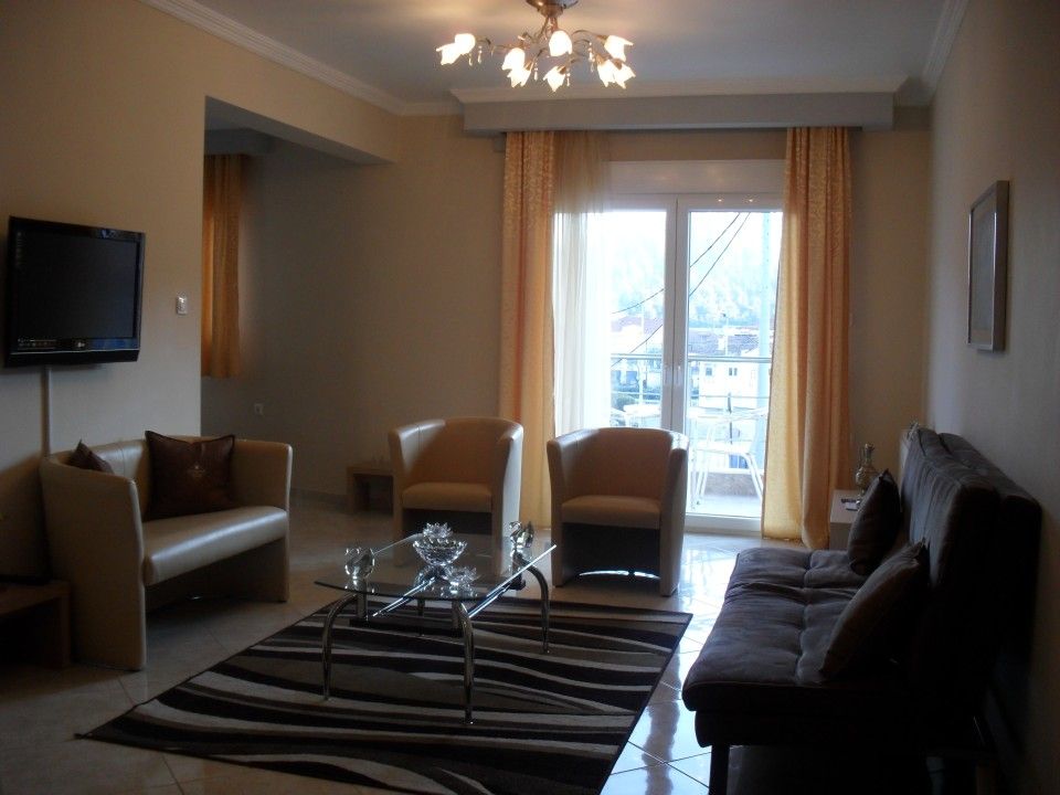 Kyknos De Luxe Suites фото 13