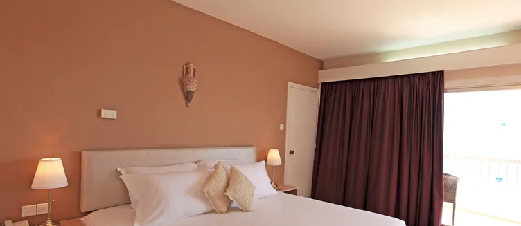 Фото отеля Poseidonia Beach Hotel