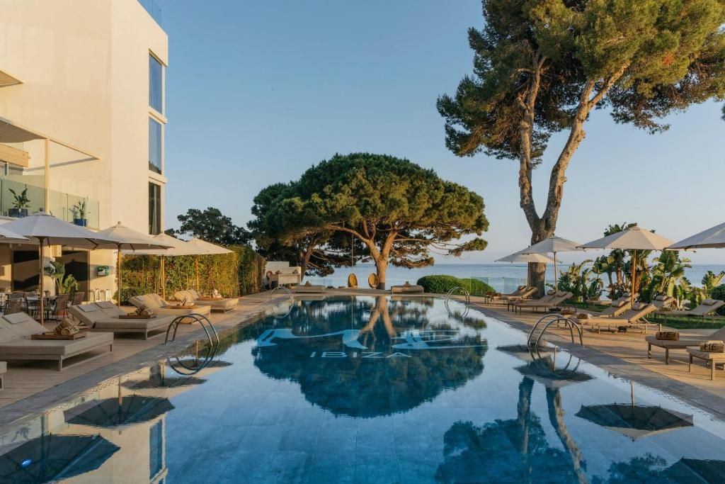 ME Ibiza – The Leading Hotels of the World фото 3