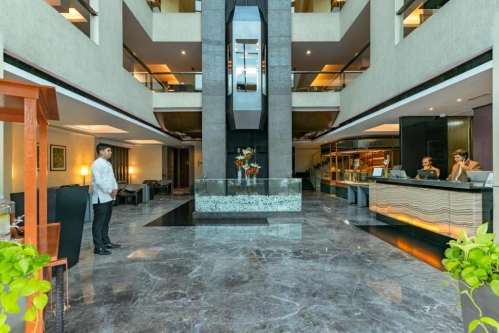 The Mirador - Andheri East фото 3