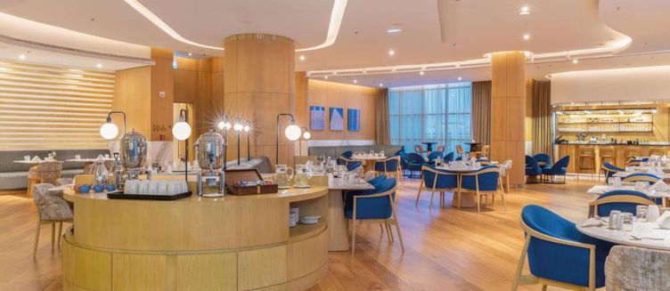 Фото отеля Embassy Suites by Hilton Doha Old Town