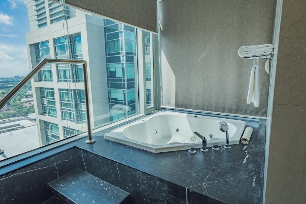Ascott Makati фото 16