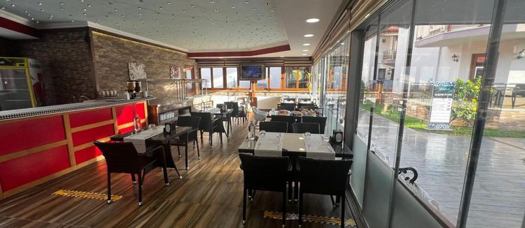 Фото отеля Dolphin Park Hotel