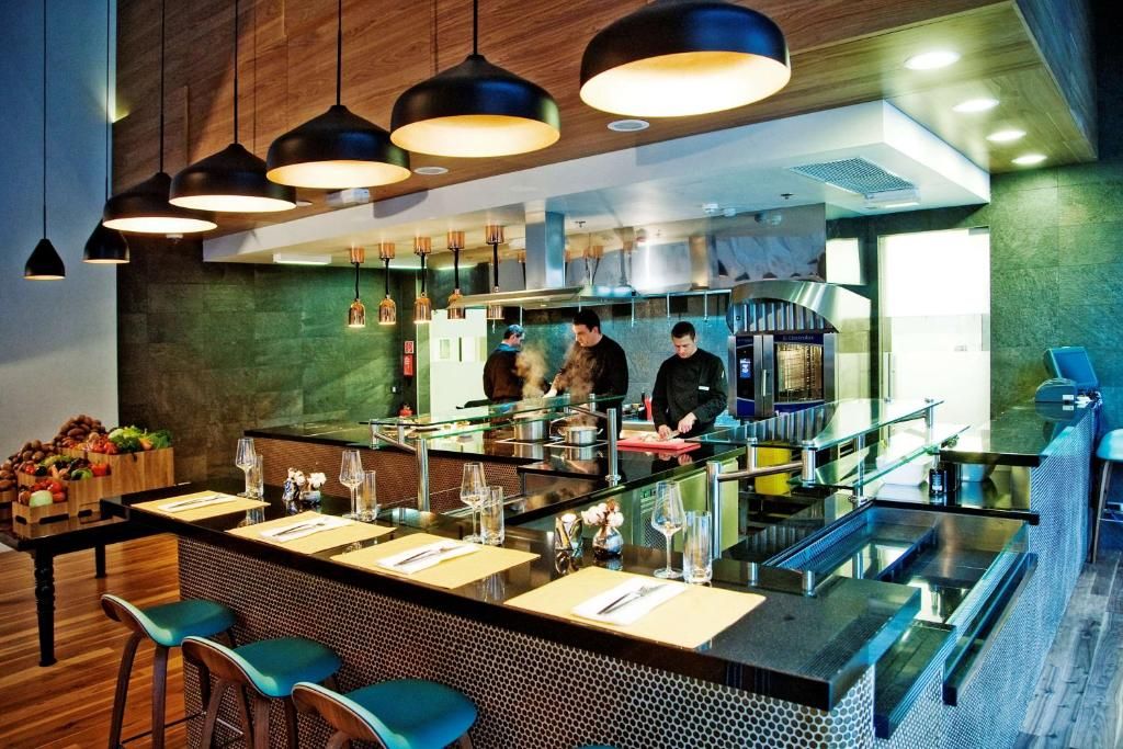 DoubleTree by Hilton Zagreb фото 38