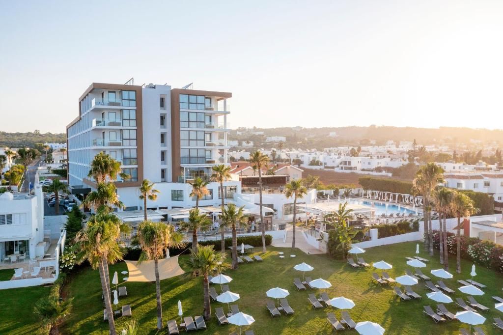 Leonardo Crystal Cove Hotel & Spa - by the sea (only adults 16+) фото 75