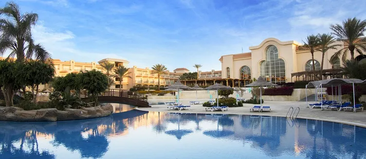 Фото отеля Pyramisa Beach Resort Sahl Hasheesh