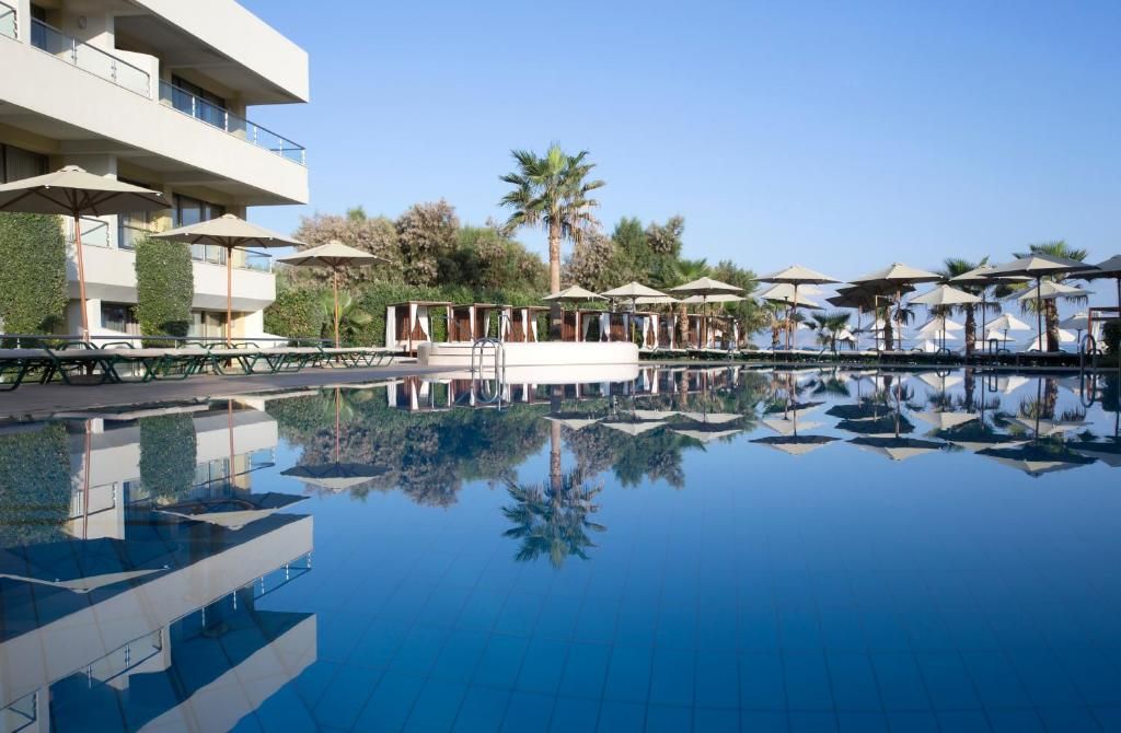 Thalassa Beach Resort & Spa (Adults Only) фото 2