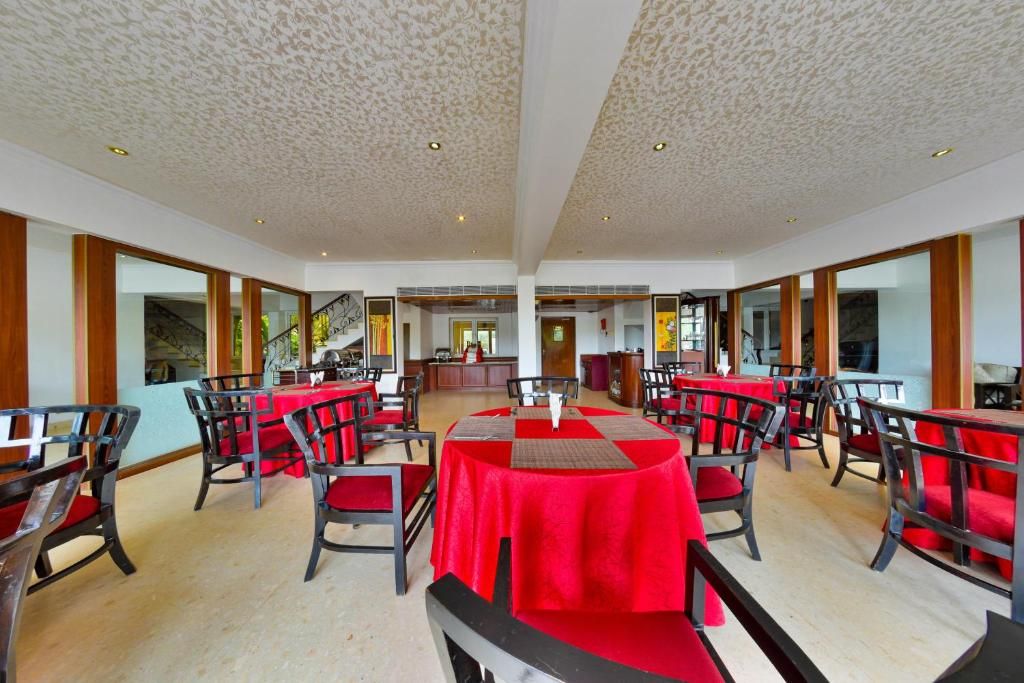 White Pearl Suites фото 6