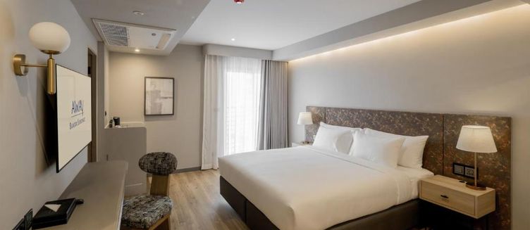 Фото отеля Away Bangkok Sukhumvit