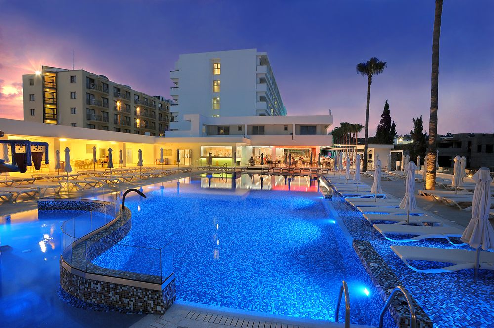 Nelia Beach Hotel фото 4