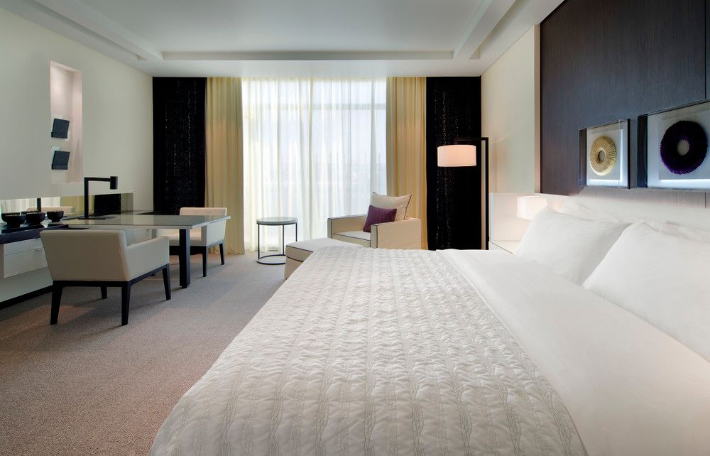 Le Meridien Dubai Hotel & Conference Centre фото 103