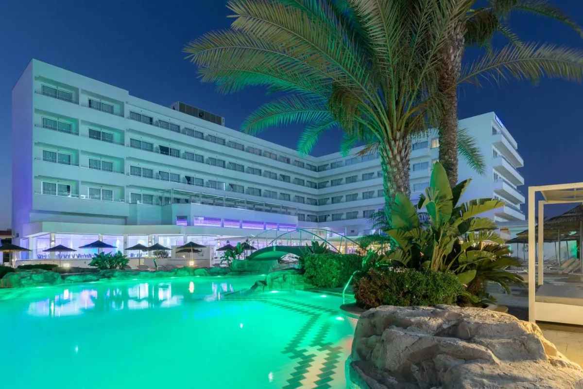 Tasia Maris Beach Hotel & Spa (Adults Only) фото 12