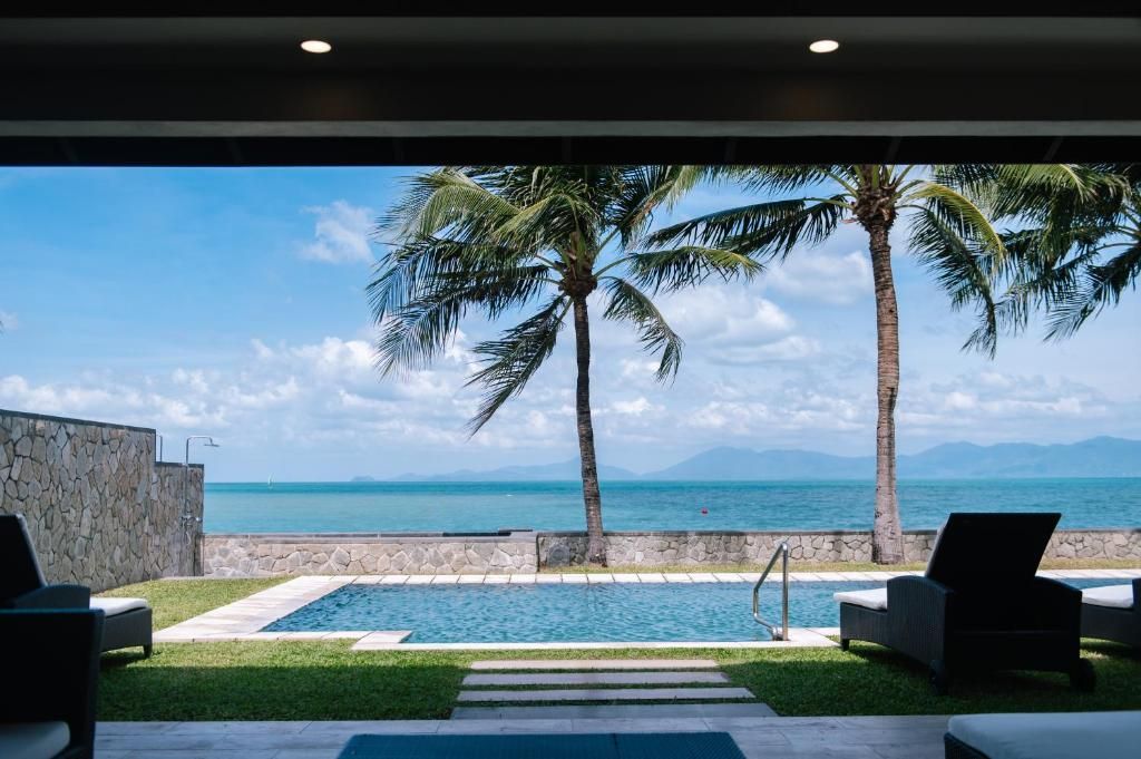 Miskawaan Beachfront Villas фото 13