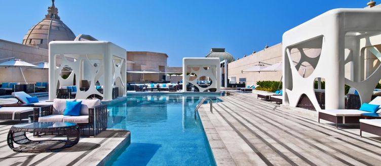 Фото отеля V Hotel Dubai, Curio Collection by Hilton