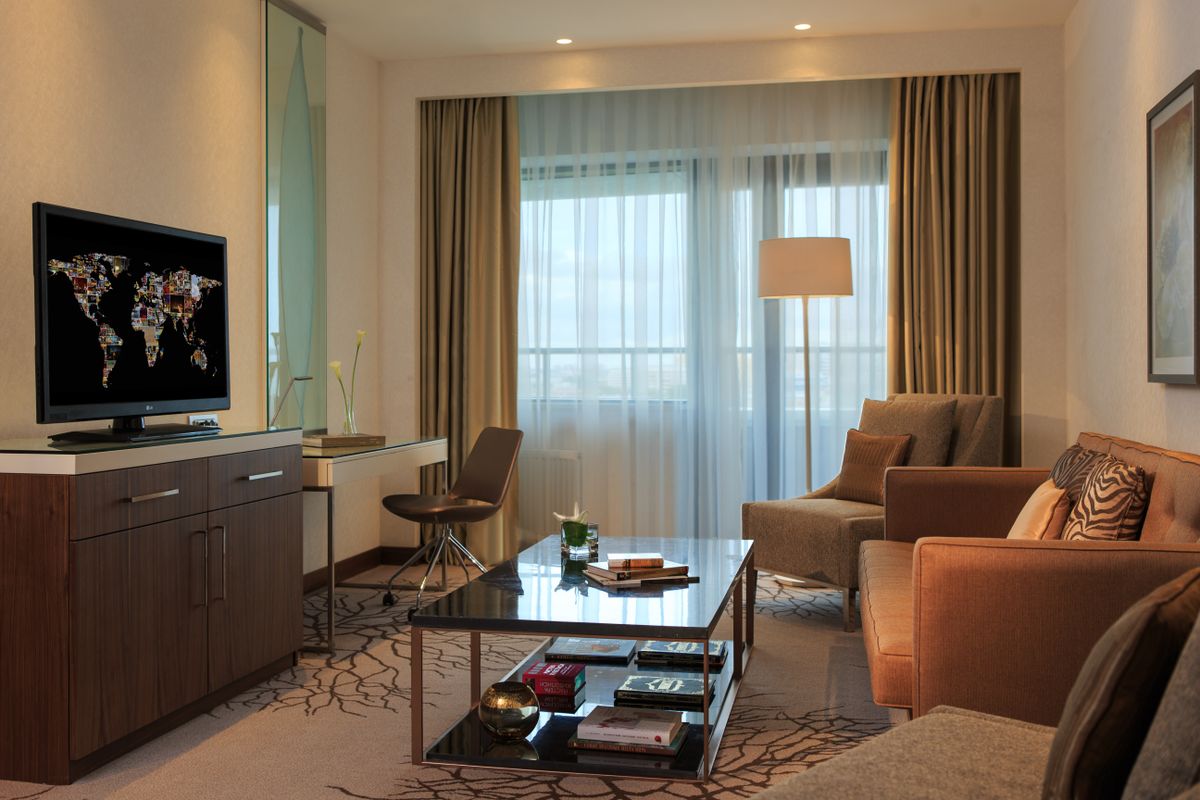 Renaissance Minsk Hotel by Marriott фото 39