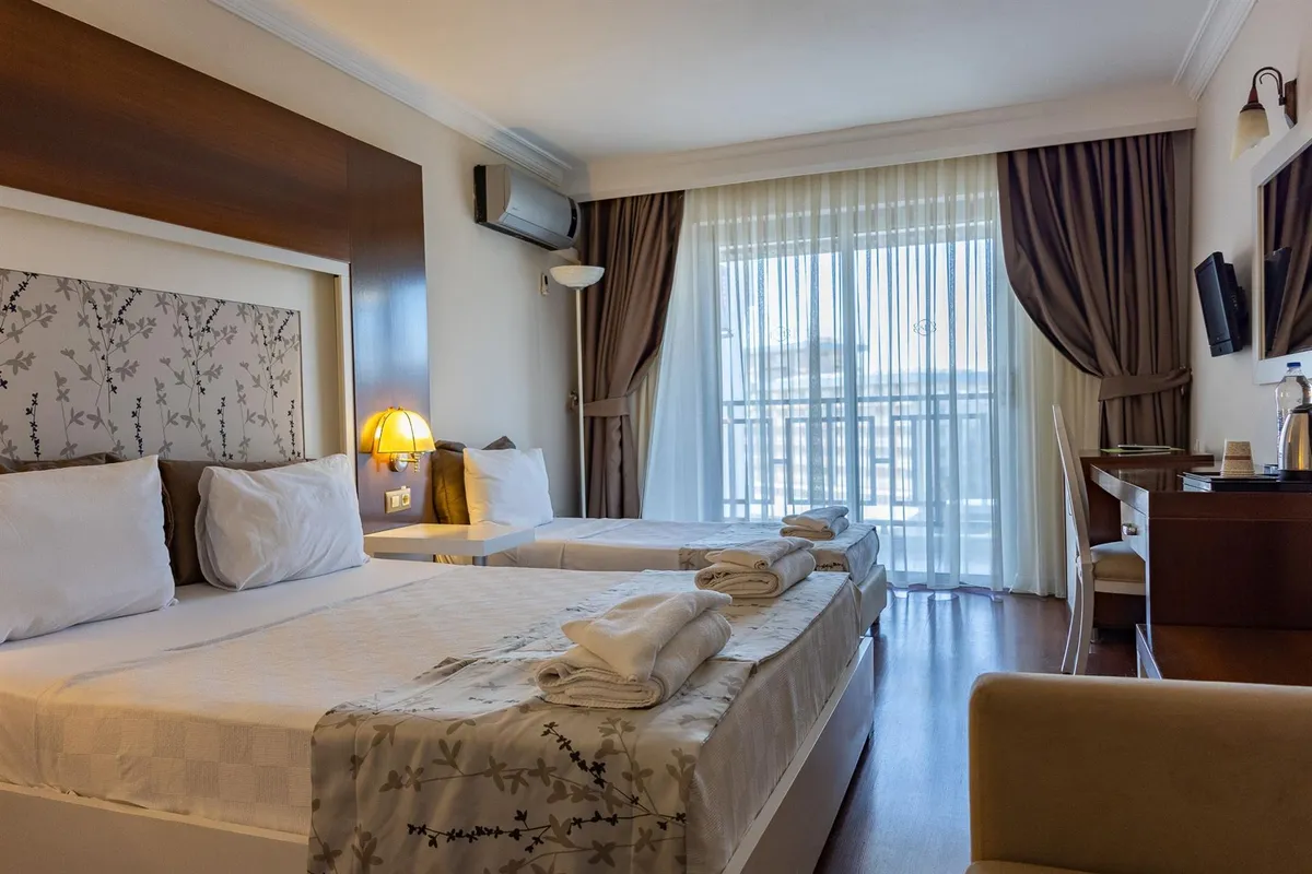 Sentinus Beach Hotel фото 2