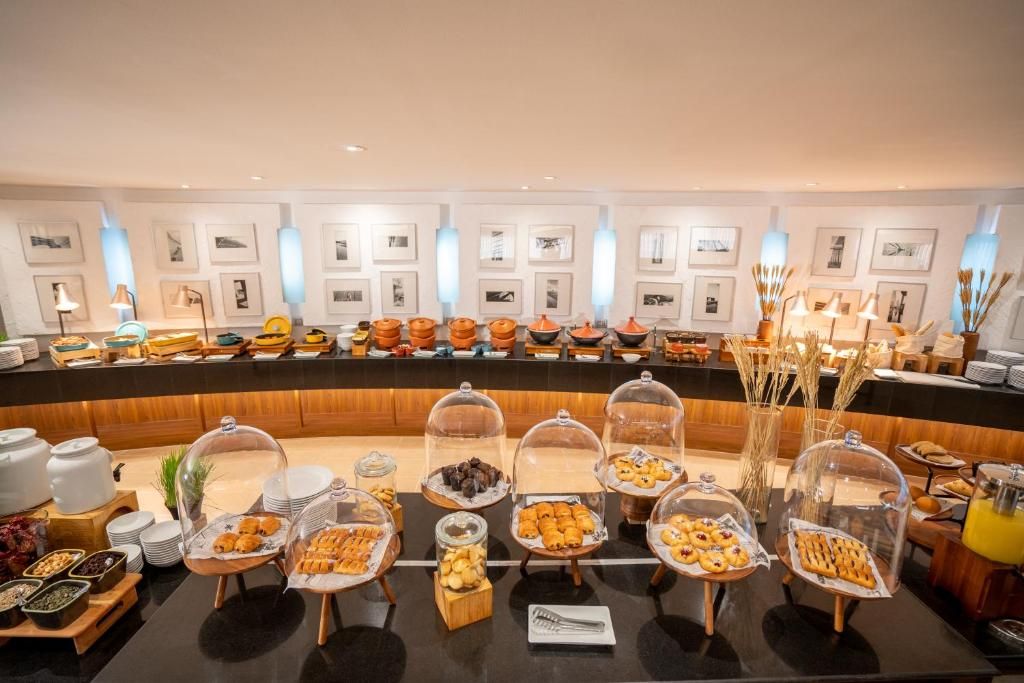 Boulevard Hotel Bangkok Sukhumvit фото 42