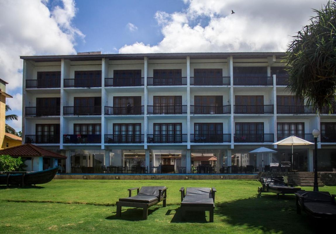 Serendib Beach Resort фото 1