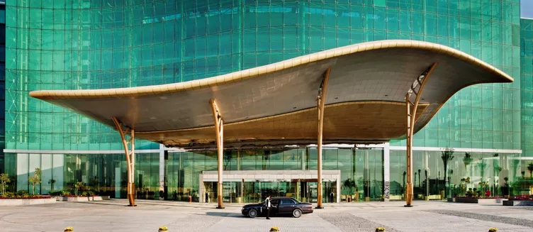 Фото отеля The Meydan Hotel