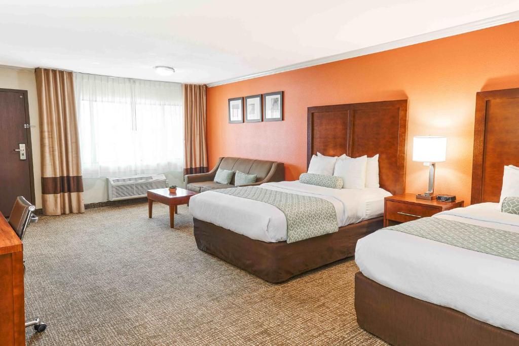 Comfort Inn Near Old Town Pasadena in Eagle Rock CA фото 78