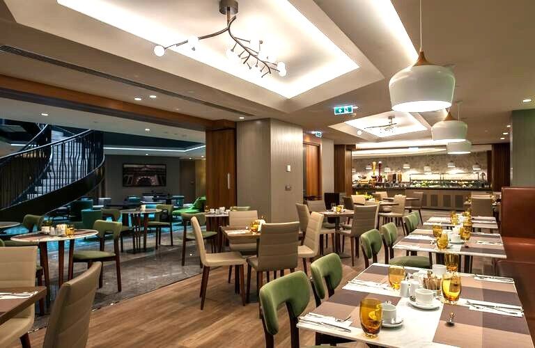 Doubletree by Hilton Istanbul - Sirkeci фото 4