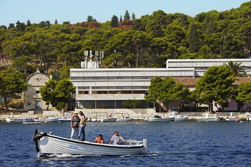 Delfin Hvar Harborcourt фото 2