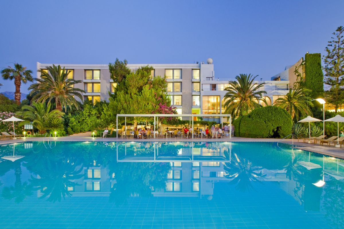 Caravia Beach Hotel фото 38