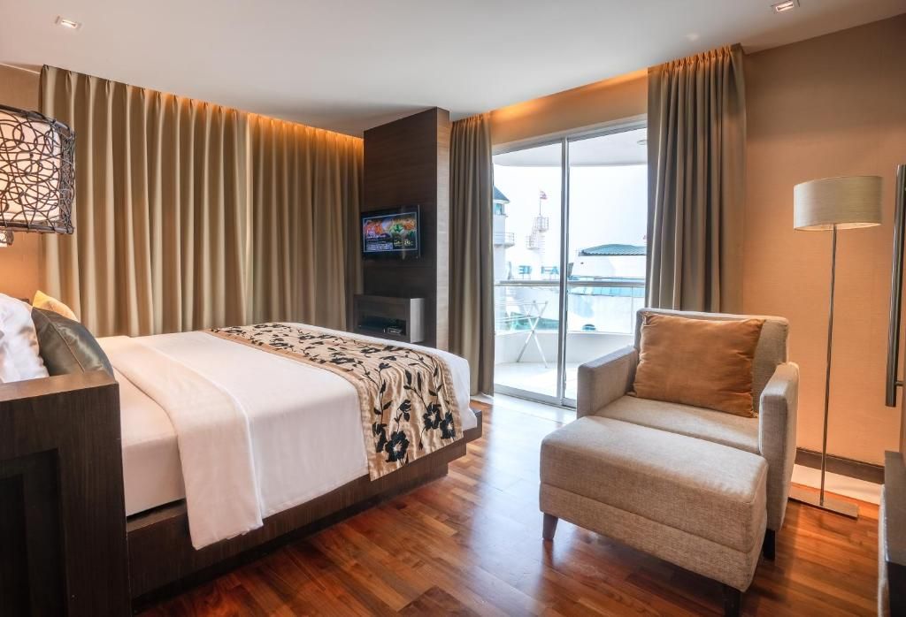 A-ONE Pattaya Beach Resort фото 35